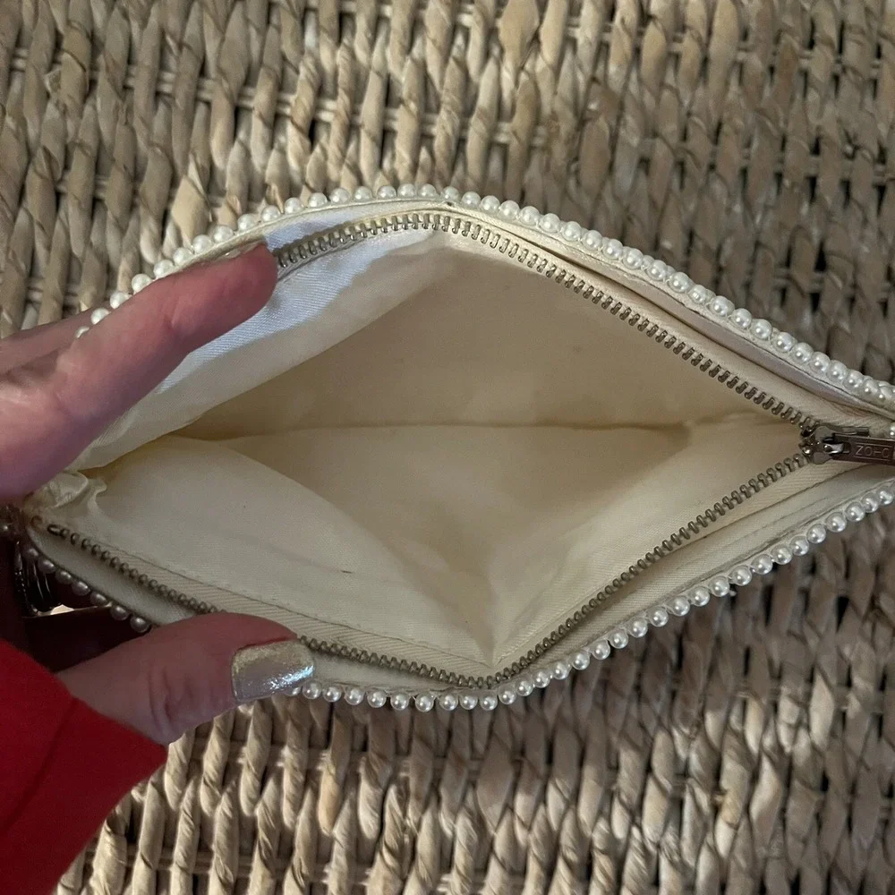 Vintage Purse White Beaded with Satin Lining Art Deco Small Zip‎ Closure Star
